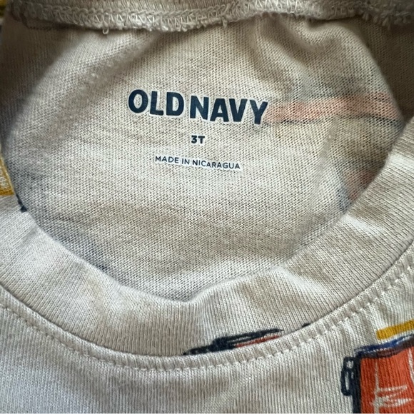 OLD NAVY Construction Vehicles Long Sleeve Tee, 3T - Picture 2 of 5